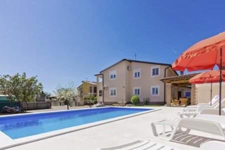 Apartman Blazevic Пореч Экстерьер фото